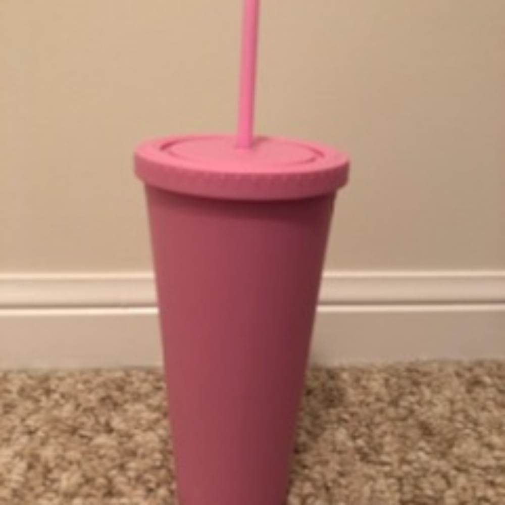 Two plastic tumblers